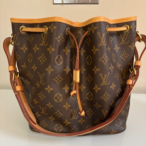 Louis Vuitton Handbags - Rare Discontinued Authentic Louis Vuitton Petite Noe Vintage